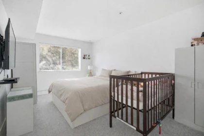 Primary Bedroom Photo of 131 33173 Old Yale Road, Abbotsford, BC