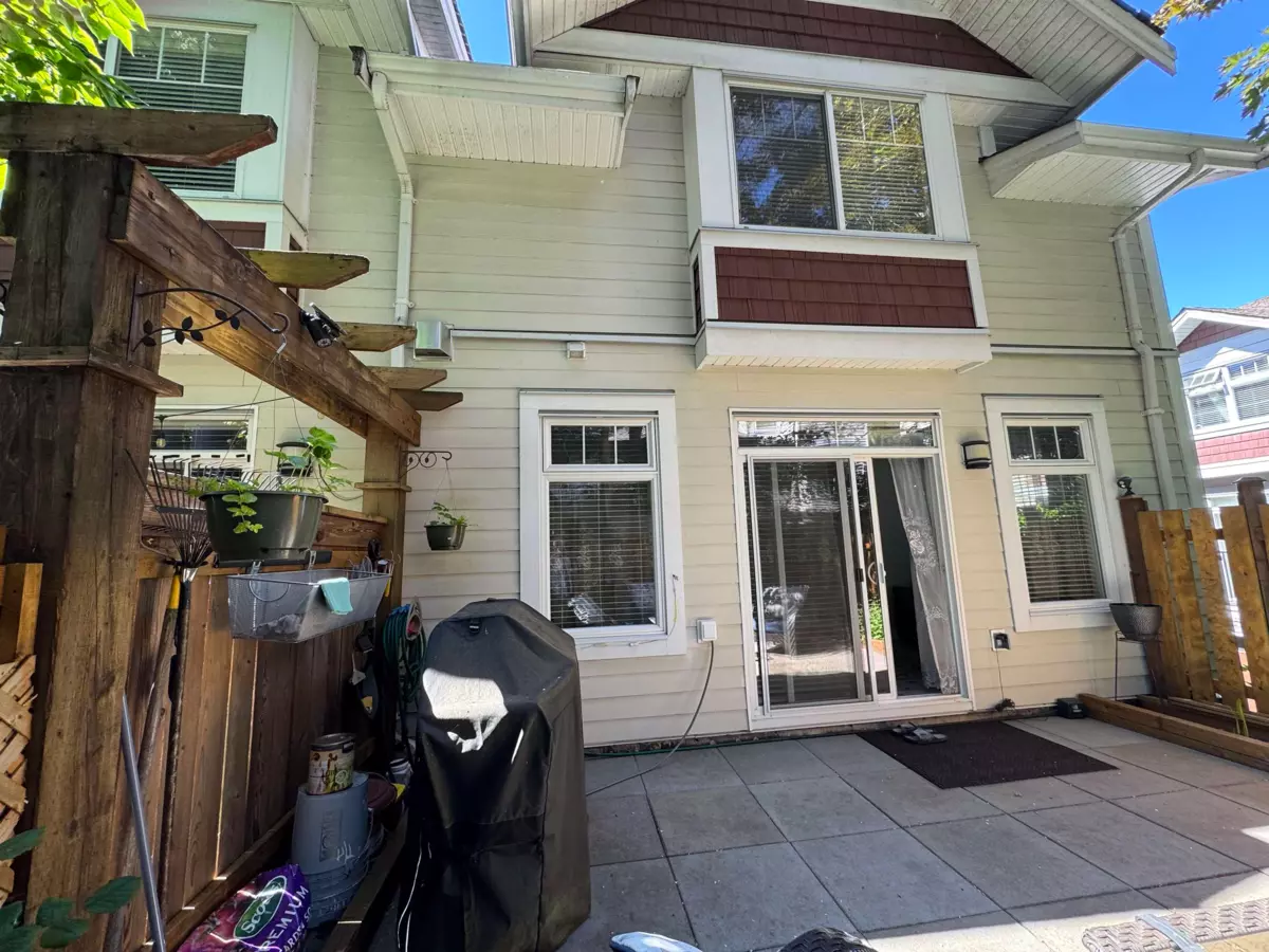 Exterior Rear Photo of 19 2689 Parkway Drive, Surrey, BC