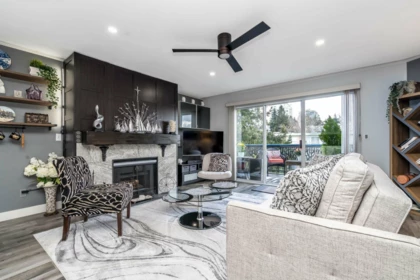 Kitchen Photo of 308 1441 Blackwood Street, White Rock, BC