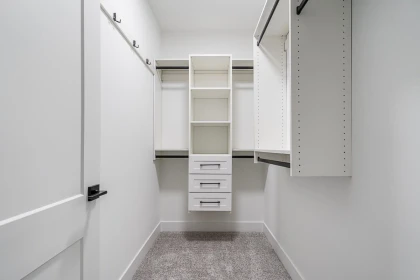 Hallway Photo of 51102 Farmers Way, Chilliwack, BC