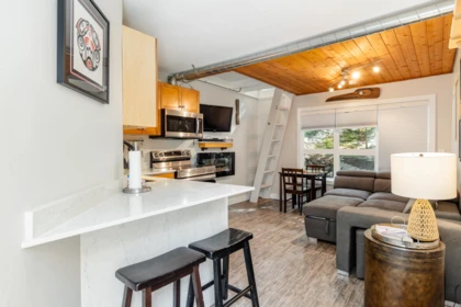 Breakfast Nook Photo of 4 2028 Innsbruck Drive, Whistler, BC