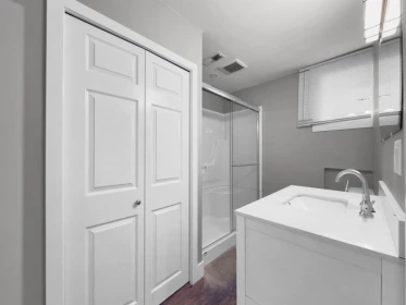 Powder Room Photo of 2319 Hemlock Street, Abbotsford, BC