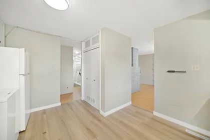 Laundry Room Photo of 10891 Maddocks Road, Richmond, BC