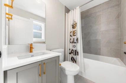 Powder Room Photo of 2870 203 Street, Langley, BC