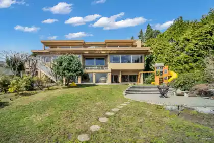 Community Amenities Photo (Clubhouse) of 848 Eyremount Drive, West Vancouver, BC