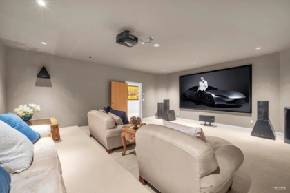 Hot Tub / Spa Photo of 848 Eyremount Drive, West Vancouver, BC