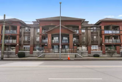 104 19774 56 Avenue, Langley, BC, Langley — Apartment/Condo for sale