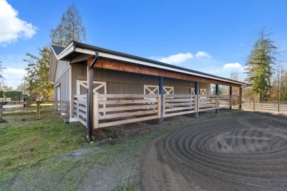 Backyard Photo of 22015 40 Avenue, Langley, BC