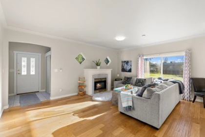 Staircase Photo of 22015 40 Avenue, Langley, BC