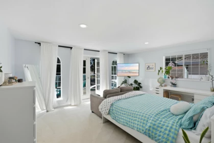 Entry Foyer Photo of 1834 Ocean Park Road, Surrey, BC