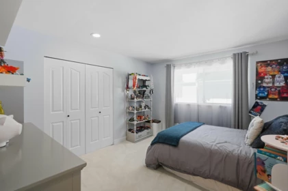 Hallway Photo of 1834 Ocean Park Road, Surrey, BC