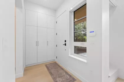 Street View Photo of 1 727 E 31st Avenue, Vancouver, BC