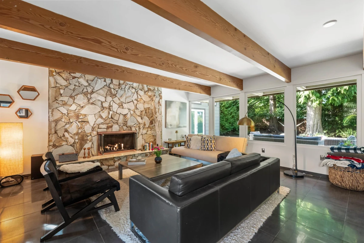 Dining Area Photo of 4909 8a Avenue, Delta, BC
