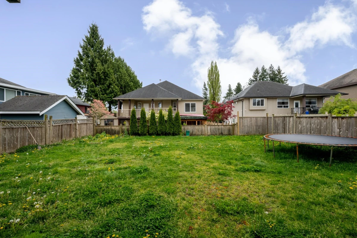 Family Room Photo of 2737 Carriage Court, Abbotsford, BC