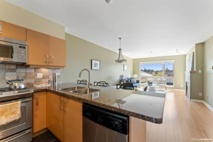 209 1315 56 Street, Delta, BC, Delta — Apartment/Condo for sale