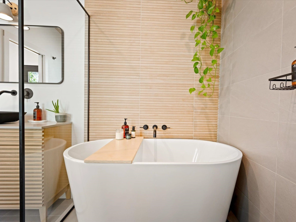 Guest Bathroom Photo of 3011 Tenquille Place, Pemberton, BC