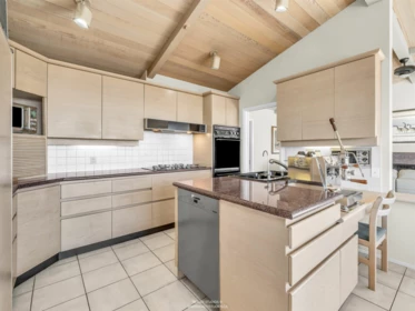 Pantry Photo of 1331 Chartwell Drive, West Vancouver, BC