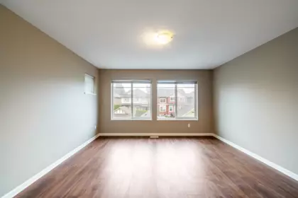 Guest Bathroom Photo of 10138 240 Street, Maple Ridge, BC