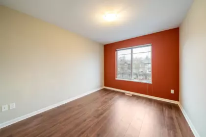Laundry Room Photo of 10138 240 Street, Maple Ridge, BC