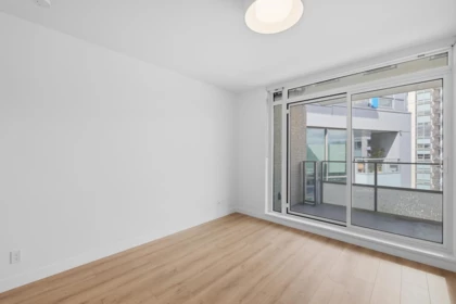 Basement Recreation Room Photo of 505 1500 Fern Street, North Vancouver, BC