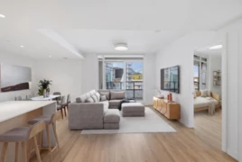 505 1500 Fern Street, North Vancouver, BC