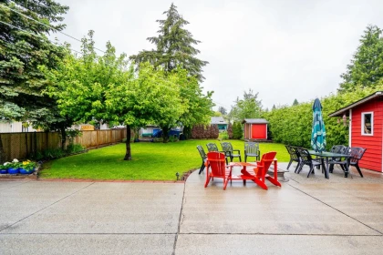 Staircase Photo of 27145 27b Avenue, Langley, BC