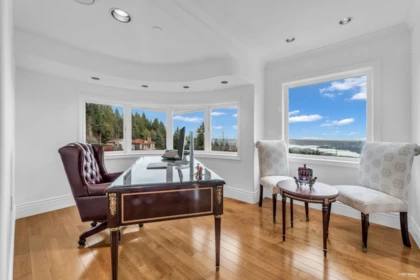 Entry Foyer Photo of 1525 Errigal Place, West Vancouver, BC