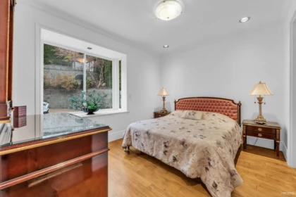 Office / Den Photo of 1525 Errigal Place, West Vancouver, BC