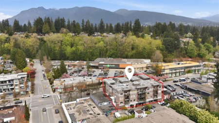 Swimming Pool Photo of 204 1273 Marine Drive, North Vancouver, BC