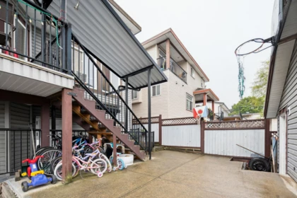 Garden / Landscaping Photo of 12141 96 Avenue, Surrey, BC