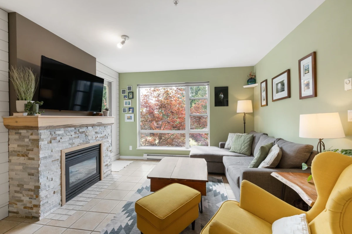 Dining Area Photo of 219 3629 Deercrest Drive, North Vancouver, BC