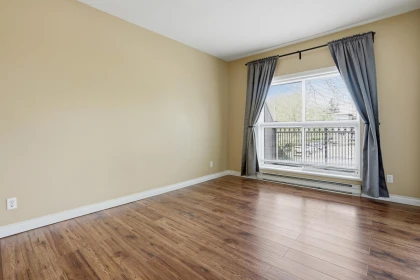 Bedroom 3 Photo of 102 34101 Old Yale Road, Abbotsford, BC