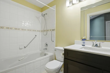 Office / Den Photo of 102 34101 Old Yale Road, Abbotsford, BC