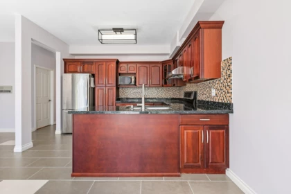 Kitchen Island Photo of 19 9311 Dayton Avenue, Richmond, BC