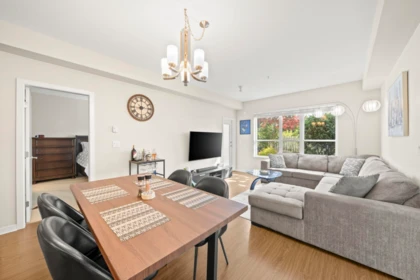 Kitchen Photo of 106 6460 194 Street, Surrey, BC