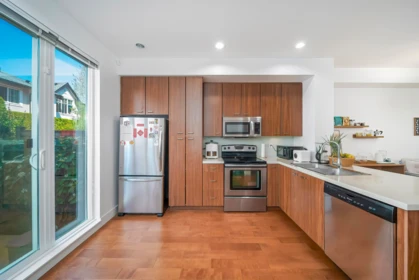 Breakfast Nook Photo of 92 2450 161a Street, Surrey, BC