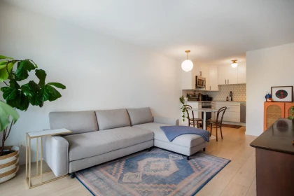 405 1864 Frances Street, Vancouver, BC, Vancouver — Apartment/Condo for sale