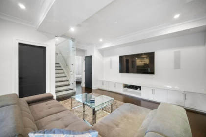 Entry Foyer Photo of 3852 156a Street, Surrey, BC