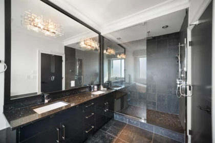 Powder Room Photo of 3852 156a Street, Surrey, BC
