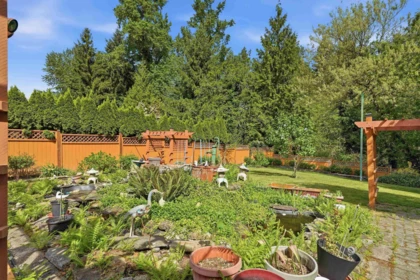 Powder Room Photo of 20519 Telegraph Trail, Langley, BC