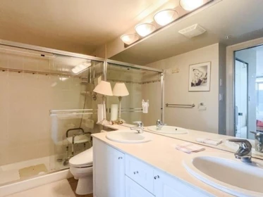 Guest Bathroom Photo of 1106 6331 Buswell Street, Richmond, BC