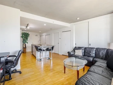 Kitchen Photo of 1506 108 W Cordova Street, Vancouver, BC