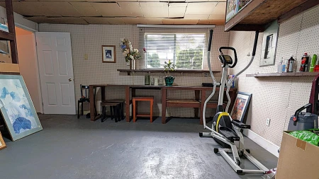 Hot Tub / Spa Photo of 3500 Williams Road, Richmond, BC
