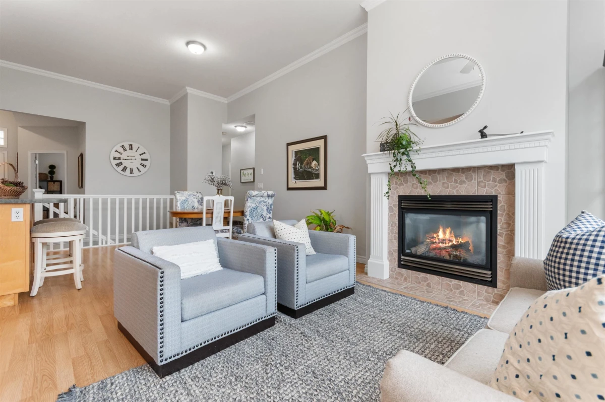 Dining Area Photo of 54 8590 Sunrise Drive, Chilliwack, BC