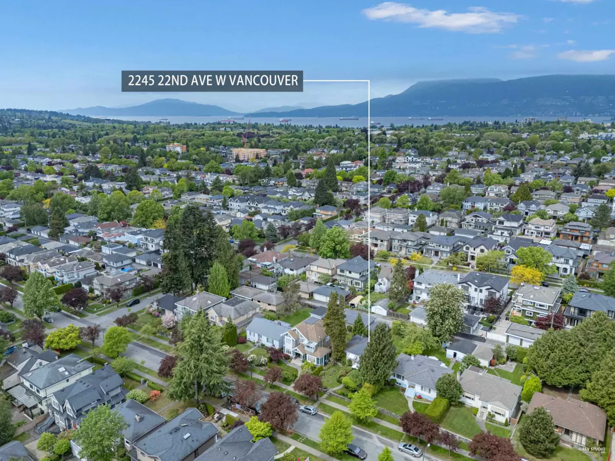 Family Room Photo of 2245 W 22nd Avenue, Vancouver, BC