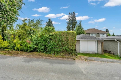 Garden / Landscaping Photo of 2245 W 22nd Avenue, Vancouver, BC
