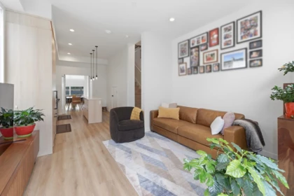 13 237 Ridgeway Avenue, North Vancouver, BC, North vancouver — Townhouse for sale