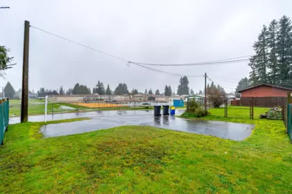 Community Amenities Photo (Clubhouse) of 1632 Como Lake Avenue, Coquitlam, BC