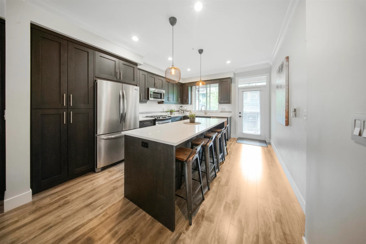 Dining Area Photo of 39 19913 70 Avenue, Langley, BC