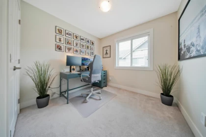 Guest Bathroom Photo of 39 19913 70 Avenue, Langley, BC
